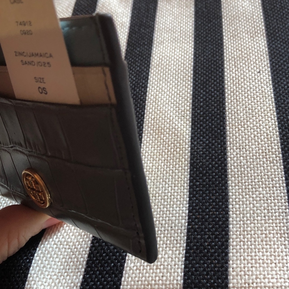 Authentic Tory Burch Gray Croc Embossed Card Holder/Gold Tory Burch Logo New/tag - Picture 6 of 11